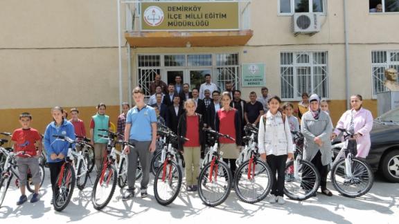 T.C. Sağlık Bakanlığı Tarafından Fiziksel Aktiviteyi Teşvik İçin Dağıtılan Bisikletler Sahiplerine Ulaştırıldı